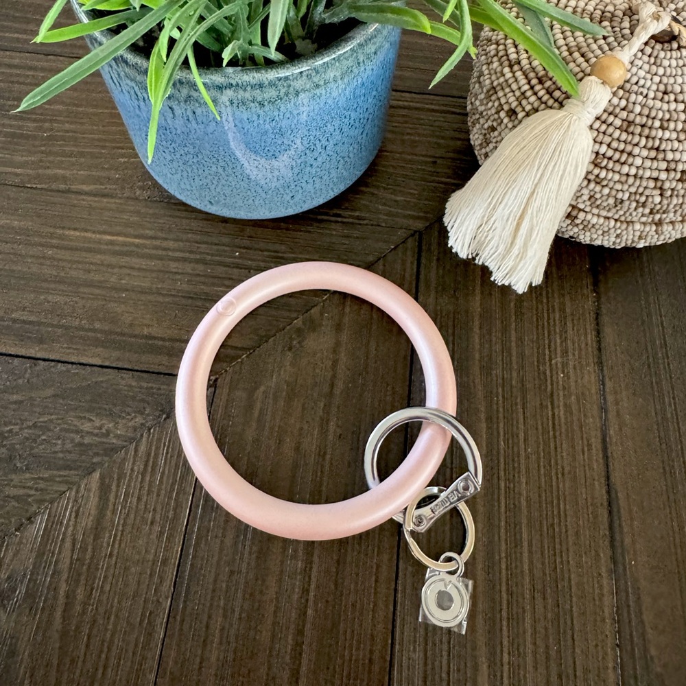 Oventure Silicone Big O Key Ring in Rose Pearlized
